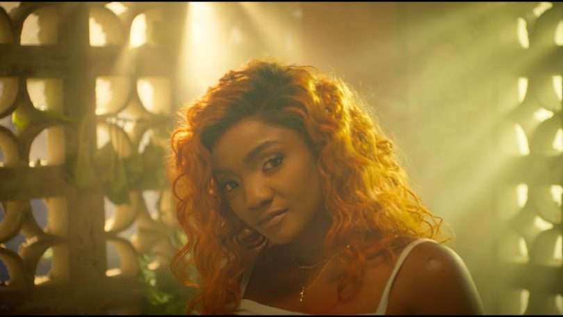 Simi - Naked Wire (Official Video)