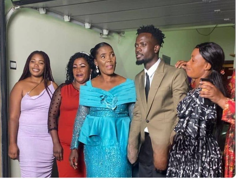 Chile One Gift His Mother A Brand New Car (Watch)